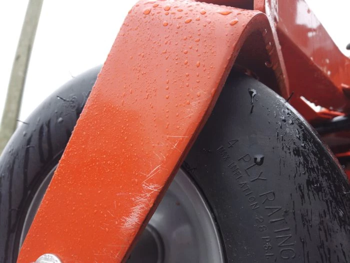 Husqvarna MZ48 48" Zero Turn Lawn Mower 23HP Kawasaki (Scratch and Dent) 7 Husqvarna MZ48 48" Zero Turn Lawn Mower 23HP Kawasaki (Scratch and Dent) - Image 5