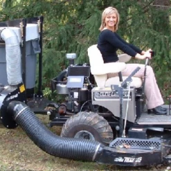 Trac Vac 655 Pro Lawn Mower B & S Intek Pro Engine