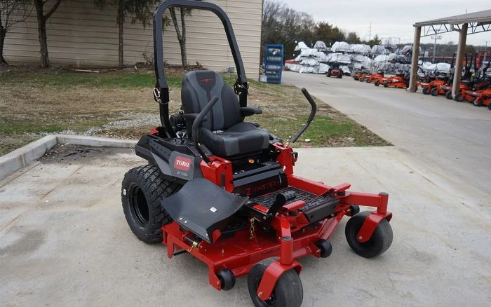 Toro 77299 2000 Series 60" Zero Turn Mower 24.5 HP Kawasaki Engine 9 Toro 77299 2000 Series 60" Zero Turn Mower 24.5 HP Kawasaki Engine - Image 7