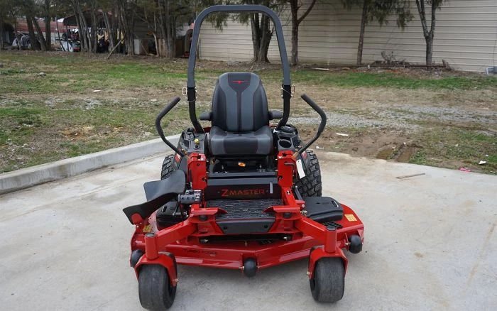 Toro 77299 2000 Series 60" Zero Turn Mower 24.5 HP Kawasaki Engine 8 Toro 77299 2000 Series 60" Zero Turn Mower 24.5 HP Kawasaki Engine - Image 6