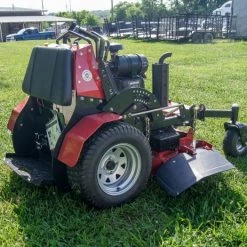 Bradley 48SC-BS24 48" Stand On Zero Turn Mower 24HP Vanguard -Lawn Mowers Sales Shop dsc00513 3