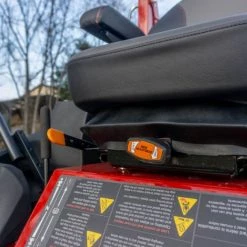 Ferris ISX-800 52" (5902023) 27HP Briggs Zero Turn Mower -Lawn Mowers Sales Shop dsc01397 1