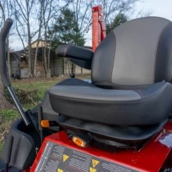 Ferris ISX-800 52" (5902023) 27HP Briggs Zero Turn Mower -Lawn Mowers Sales Shop dsc01398 3