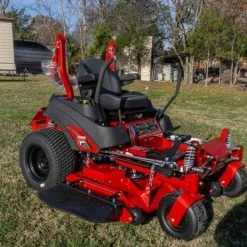Ferris (5902024) ISX800 61" Zero Turn Mower 27 HP Briggs -Lawn Mowers Sales Shop dsc01630 1