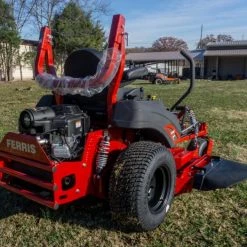 Ferris (5902024) ISX800 61" Zero Turn Mower 27 HP Briggs -Lawn Mowers Sales Shop dsc01632 2
