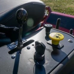 Ferris (5902024) ISX800 61" Zero Turn Mower 27 HP Briggs -Lawn Mowers Sales Shop dsc01647 2