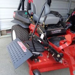 Advanced Chute System Lawn Mower Discharge Chute Blade Blocker -Lawn Mowers Sales Shop dsc02793 2