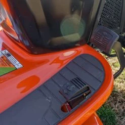 Husqvarna YTH24V48 Lawn Mower 48" 24 HP Briggs -Lawn Mowers Sales Shop dsc04936 1 2