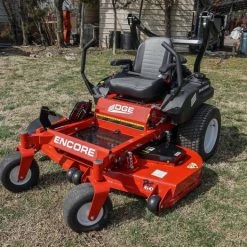 Encore Edge 60" Deck Zero Turn Mower 24 HP Kawasaki -Lawn Mowers Sales Shop dsc05047