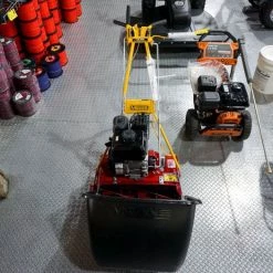 McLane 20-5.5.50GT-7 Front Throw 20" Reel Mower Briggs 7 Blade -Lawn Mowers Sales Shop dsc06748