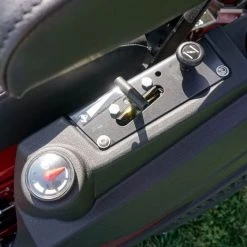 Ferris 5901895 F60 36" Zero Turn Mower 19 HP Kawasaki -Lawn Mowers Sales Shop dsc06854 2