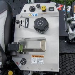 Dixie Chopper 3574KW XCaliber 74" Zero Turn Mower Kawasaki (2022) -Lawn Mowers Sales Shop dsc07022 1