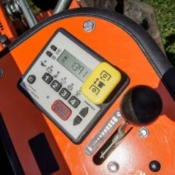 Used Jacobsen ZT900 54" Zero Turn Mower 27HP KOH - 139.1HRS -Lawn Mowers Sales Shop dsc07778 1