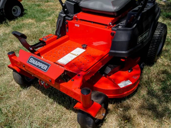 Snapper (2691651) 360Z 42" Zero Turn Mower 23HP Briggs Engine 11 Snapper (2691651) 360Z 42" Zero Turn Mower 23HP Briggs Engine - Image 9