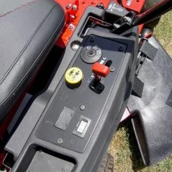 Snapper (2691651) 360Z 42" Zero Turn Mower 23HP Briggs Engine 31 Snapper (2691651) 360Z 42" Zero Turn Mower 23HP Briggs Engine -Lawn Mowers Sales Shop dsc07949 1