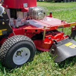 Worldlawn WY28X11BS 28" Walk Behind Lawn Mower 10.5HP Briggs -Lawn Mowers Sales Shop dsc07977