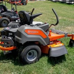Husqvarna Z242F 42" Zero Turn Mower 21.5HP Kawasaki -Lawn Mowers Sales Shop dsc07996 1