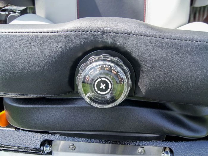 Dixie Chopper Classic CL3560KW 60" Zero Turn Mower 35HP Kaw (2022) 12 Dixie Chopper Classic CL3560KW 60" Zero Turn Mower 35HP Kaw (2022) - Image 10