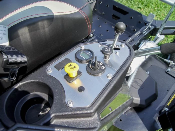 Dixie Chopper BlackHawk 2460KW 60" Zero Turn Mower Kawasaki (2022) 16 Dixie Chopper BlackHawk 2460KW 60" Zero Turn Mower Kawasaki (2022) - Image 14