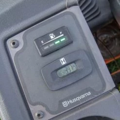 Used Husqvarna 54" Z554 Zero Turn Mower 24.5HP KAW - 397.4HRS -Lawn Mowers Sales Shop dsc08540