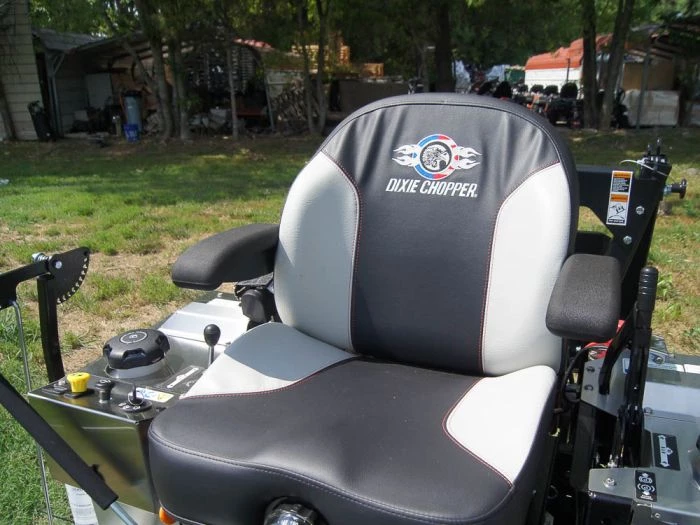 Dixie Chopper 2760KW Classic 60" Zero Turn Mower Kawasaki (2022) 12 Dixie Chopper 2760KW Classic 60" Zero Turn Mower Kawasaki (2022) - Image 10