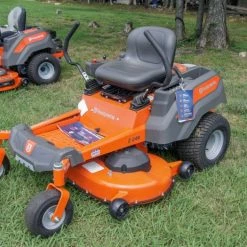 Husqvarna Z246 46" Zero Turn Lawn Mower 20HP Briggs -Lawn Mowers Sales Shop dsc09237 1