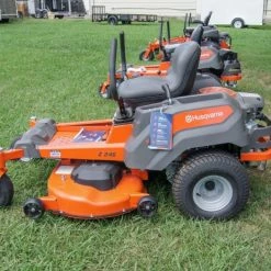Husqvarna Z246 46" Zero Turn Lawn Mower 20HP Briggs -Lawn Mowers Sales Shop dsc09238 1