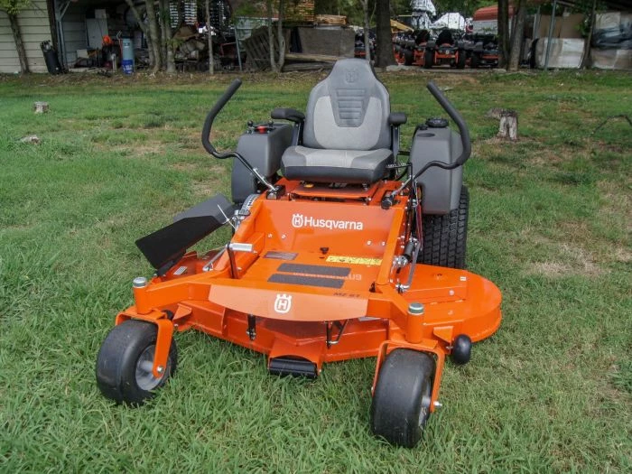 Husqvarna MZ61 Zero Turn Mower 61" Deck 27 HP Briggs & Stratton (Scratch and Dent) 5 Husqvarna MZ61 Zero Turn Mower 61" Deck 27 HP Briggs & Stratton (Scratch and Dent) - Image 3
