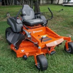 Husqvarna MZ61 Zero Turn Mower 61" Deck 27 HP Briggs & Stratton (Scratch and Dent) 25 Husqvarna MZ61 Zero Turn Mower 61" Deck 27 HP Briggs & Stratton (Scratch and Dent) -Lawn Mowers Sales Shop dsc09275 4