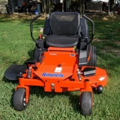 Simplicity Courier 52" Zero Turn Lawn Mower 25HP Briggs -Lawn Mowers Sales Shop dsc09622