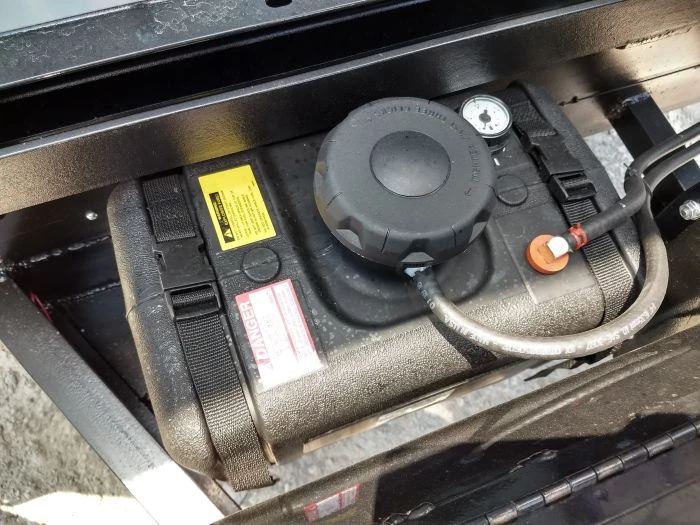 Trac Vac Model 288 Leaf Trailer with 11HP Briggs 9 Trac Vac Model 288 Leaf Trailer with 11HP Briggs - Image 7