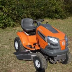 Husqvarna YTH18542 Lawn Tractor Mower 42" - 18.5hp Briggs Engine -Lawn Mowers Sales Shop p1370670 1