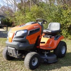 Husqvarna YTH18542 Lawn Tractor Mower 42" - 18.5hp Briggs Engine -Lawn Mowers Sales Shop p1370673 1
