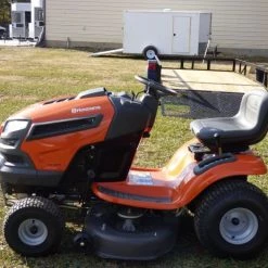 Husqvarna YTH18542 Lawn Tractor Mower 42" - 18.5hp Briggs Engine -Lawn Mowers Sales Shop p1370674 1