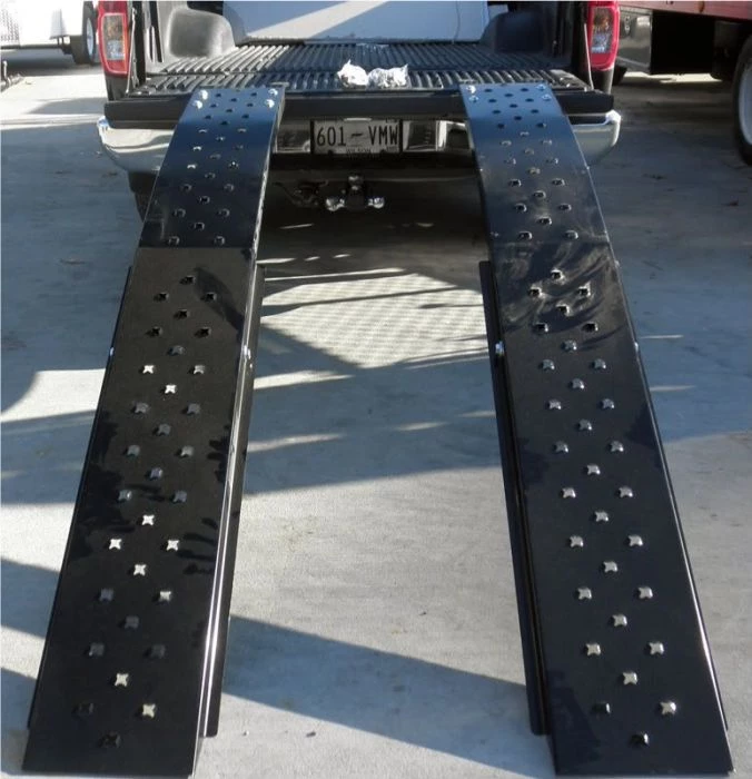 Ohio Steel 1084C 1200 lb Capacity Folding Arched Steel Ramps 12 Ohio Steel 1084C 1200 lb Capacity Folding Arched Steel Ramps - Image 10