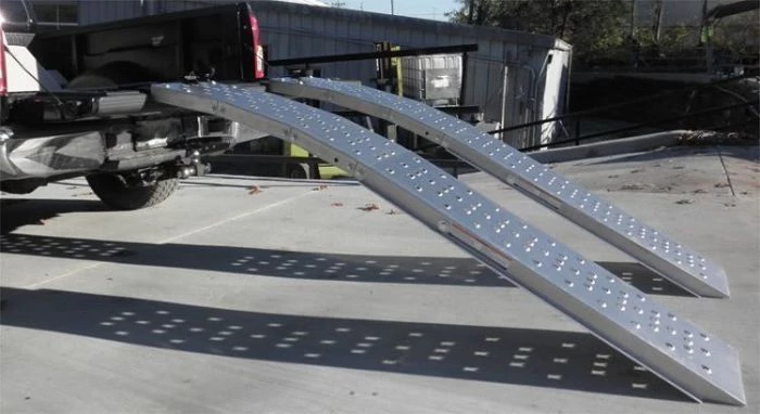 Ohio Steel 1084C 1200 lb Capacity Folding Arched Steel Ramps 9 Ohio Steel 1084C 1200 lb Capacity Folding Arched Steel Ramps - Image 7