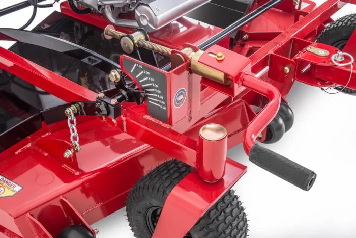 WorldLawn WYT72CT724RD 72" Sidewinder Pull Behind Mower 7 WorldLawn WYT72CT724RD 72" Sidewinder Pull Behind Mower - Image 5