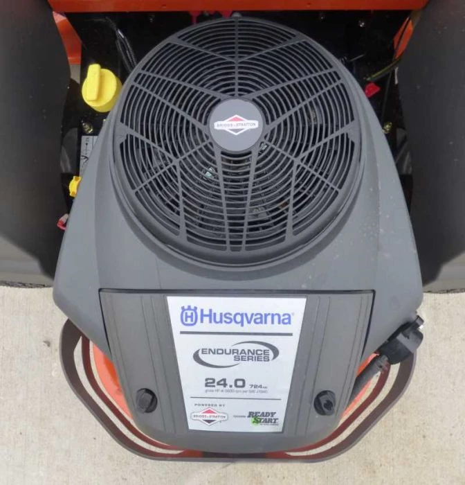 Husqvarna Z254 Zero Turn Lawn Mower 54" Deck 24 hp Briggs (Scratch and Dent) 9 Husqvarna Z254 Zero Turn Lawn Mower 54" Deck 24 hp Briggs (Scratch and Dent) - Image 7