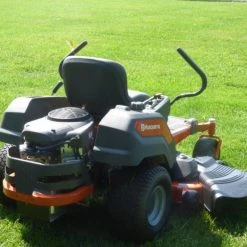 Husqvarna Z254 Zero Turn Lawn Mower 54" Deck 24 hp Briggs (Scratch and Dent) 39 Husqvarna Z254 Zero Turn Lawn Mower 54" Deck 24 hp Briggs (Scratch and Dent) -Lawn Mowers Sales Shop z254s 05